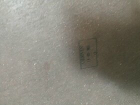 Prodám střešní krytinu, tašky Cemvin - 2