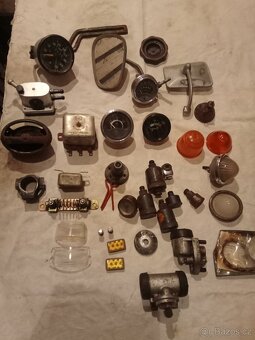 světla budíky a různé drobnosti - 2