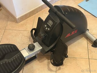 Veslovací trenažér Alex - 2