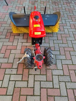 Válcový kartáč a převodova skříň - 2