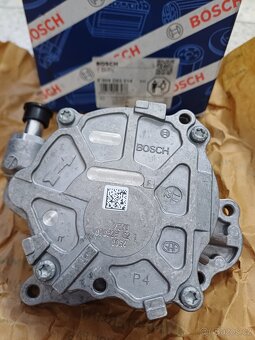 F009D03014 vakuove čerpadlo, tandem - 2