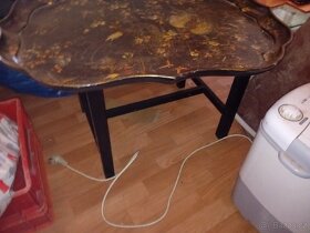 Starý dřevěný stůl - 2
