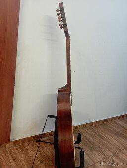 Historická kytara sleva - 2