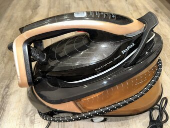 Napařovací žehlička Tefal GV9820E0 Pro Express Vision - 2