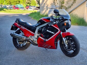 Suzuki GSX-R 1100 1986 - 2