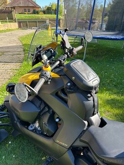 CanAm Ryker 900 - 2