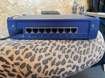 Fast Ethernet switch LIWE FSH8R - 2