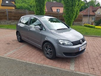 Volkswagen golf V plus facelift 1.6mpi 75kw rok 2009 - 2