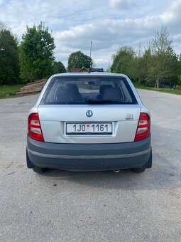 Fabia Junior 1.0 MPI - 2
