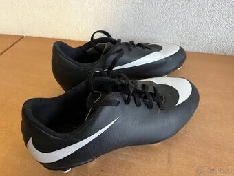 Kopačky Nike, velikost 35,5 - 2