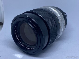 Nikkor-Q Auto 135mm f/2.8 - 2