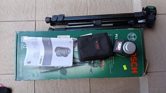 Samonivelační křížový laser Bosch - 2