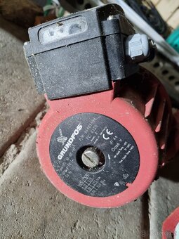 Oběhové čerpadlo Grundfos - 2