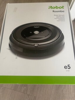 Robotický vysavač roomba e5 - 2