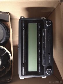 Originální rádio Volkswagen RCD 310 a reproduktory 165 - 2