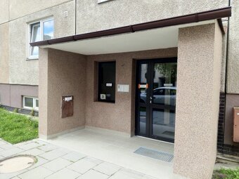 Prodej bytu 2+1 45m2 1.patro Olomouc - 2