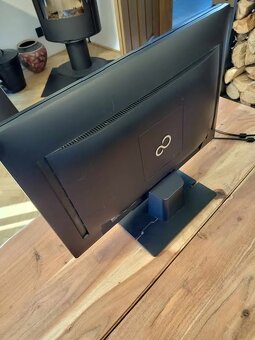 LCD monitor FUJITSU e22w-6 led - 2