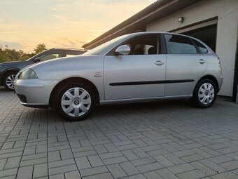 Seat Ibiza 6L 1.4 74 kW verze sport s LPG, tažné - 2