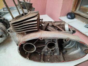 Motor, blok motoru Jawa 175 - 2