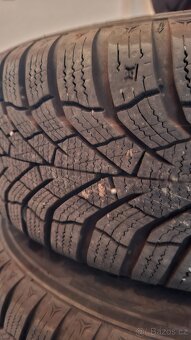 4x nové zimní pneu Kumho 185/65 R15 + disky Renault Scenic - 2