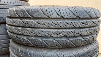 Pneu letní, 4 ks, rozměr 195/70/15C, 104/102R, zn. UNIROYAL - 2