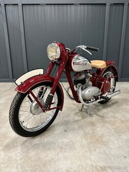 Jawa 250 pérák - 2