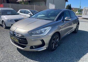 Citroën DS5 2.0 HDI nafta manuál 120 kw - 2