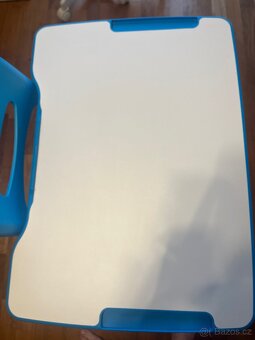 Dětský psací stůl - 2