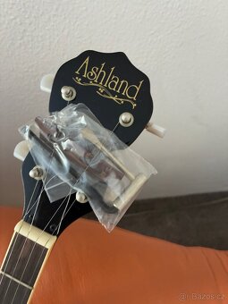 Ashland banjo  nove - 2
