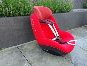 Maxi-Cosi FamilyFix, CabrioFix a Maxi-Cosi Pearl - 2