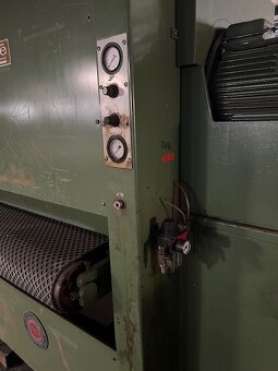 Širokopásová bruska BOERE TKS 900 ELEK - 2