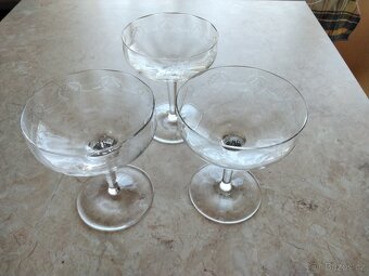 PRODÁM SKLENICE NA APERITIV - 2
