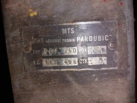 převodovka z výtahu - 2