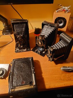 Staré měchové foťáky - 2