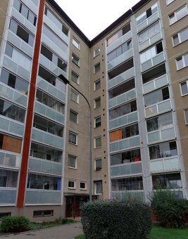 Bohumín-Tovární 422 BYT 3+1  82m2 - minimální náklady - 2