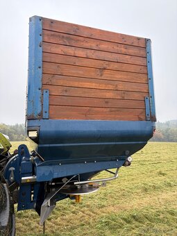 Rozmetadlo průmyslových hnojiv bogballe - 2