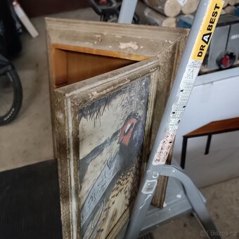 Obraz se skříňkou - 2