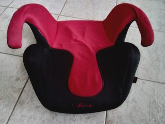 Prodám dětský podsedák do auta - 2
