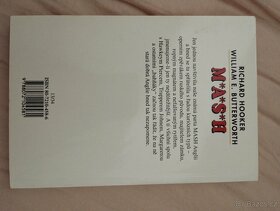 MASH knihy - 2