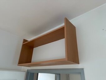 Polička na knihy - 2