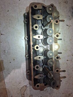 Hlava Motoru Škoda 110r 110Ls - 2