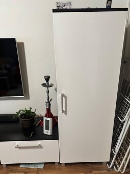 Obývací stěna bila - 2