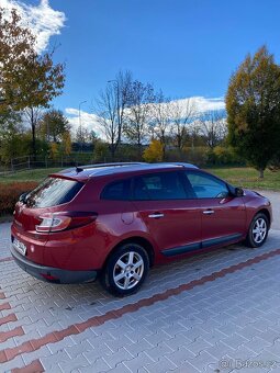 Renault Megane - 2