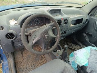 Citroen Berlingo r.06 1.6hdi 16V náhradní díly - 2