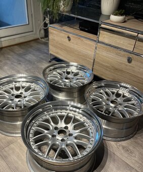 Carline dynatech cm1 - 2
