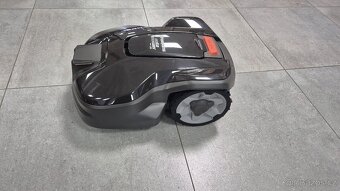 Robotická sekačka Husqvarna 310 Mark II - 2
