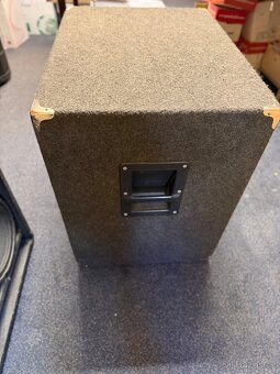 baskytarový reprobox Warwick WCA 410 Pro. - 2