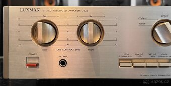 Luxman L-205 zesilovač - 2