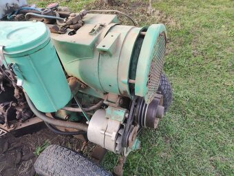Motor 1D90 funkční - 2