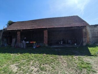 Prodáme zemědělskou usedlost s 2 RD - 2